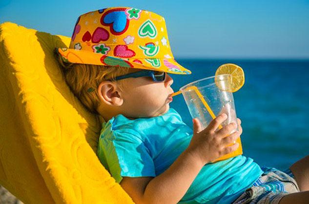 Fortes chaleurs: comment protéger votre enfant ?